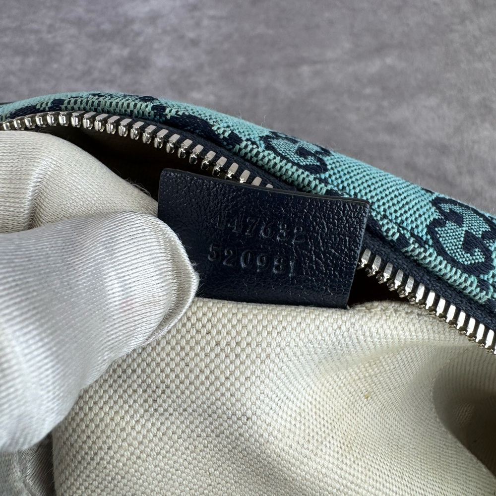 Gucci Monogram Blue Matelasse Diagonal Small GG Marmont Chain Shoulder Bag - Picture 14 of 16
